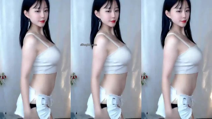 【小御儿儿】极品身材舞姬 可御可甜 千元定制福利热舞合集 20